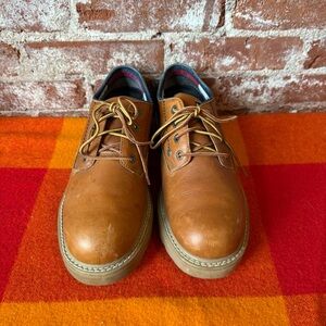 Men's Brown Leather vintage Tommy Hilfiger Oxford